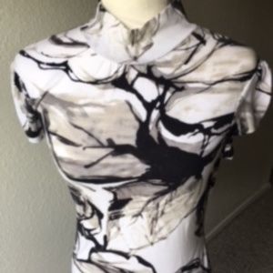 Express marbled size medium